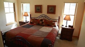 Room - 1345 Rendezvous Cabin (Fraser)