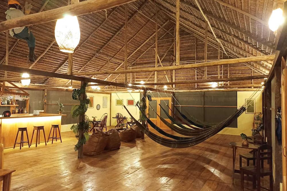 Avatar Amazon Lodge & Canopy Park