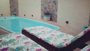Outdoor pool - San Rafael Group (San Rafael)