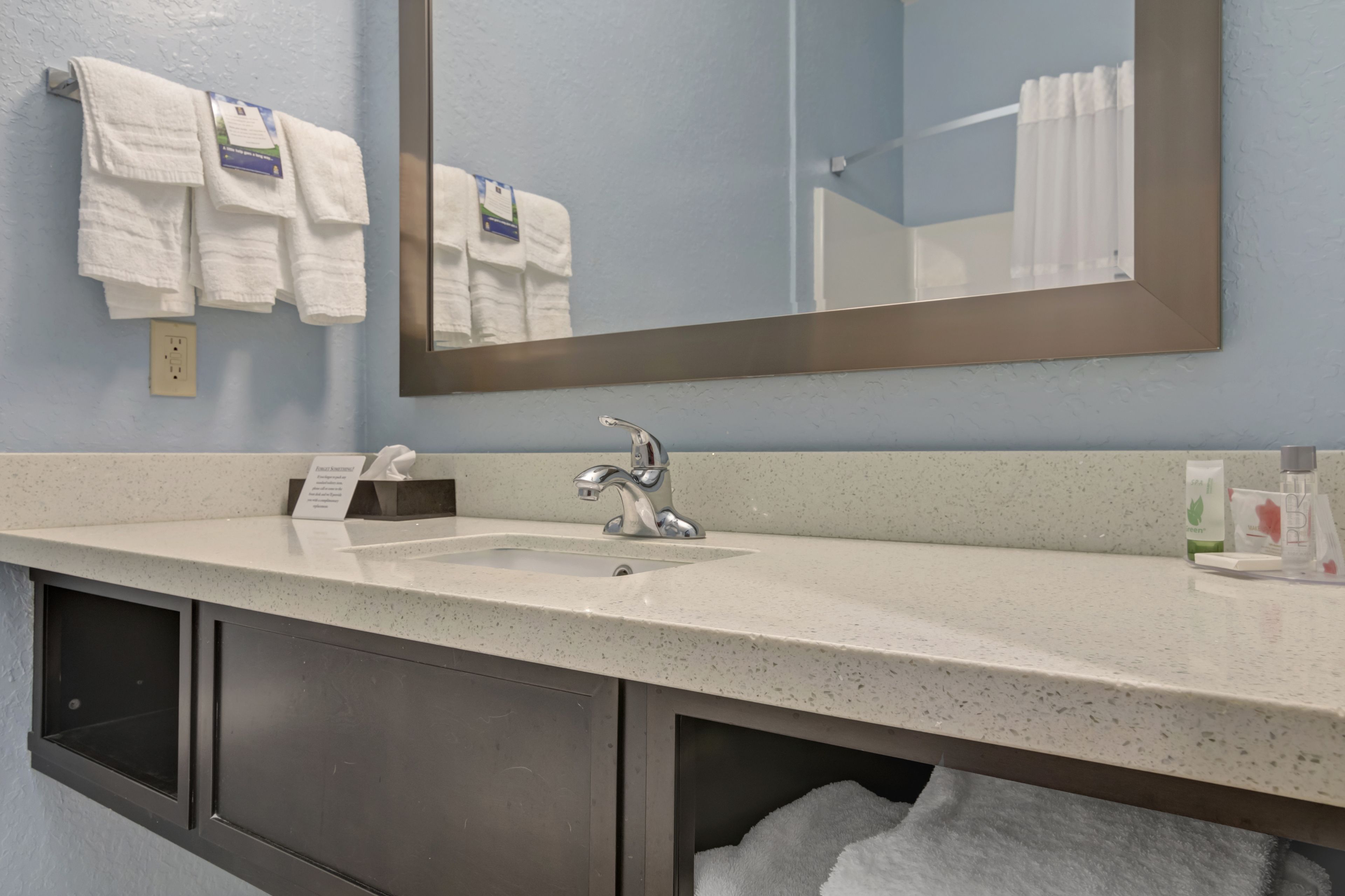 Foto - Iris Garden Inn