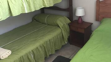 Apartamento con vista al mar (614) | Iron/ironing board, free WiFi