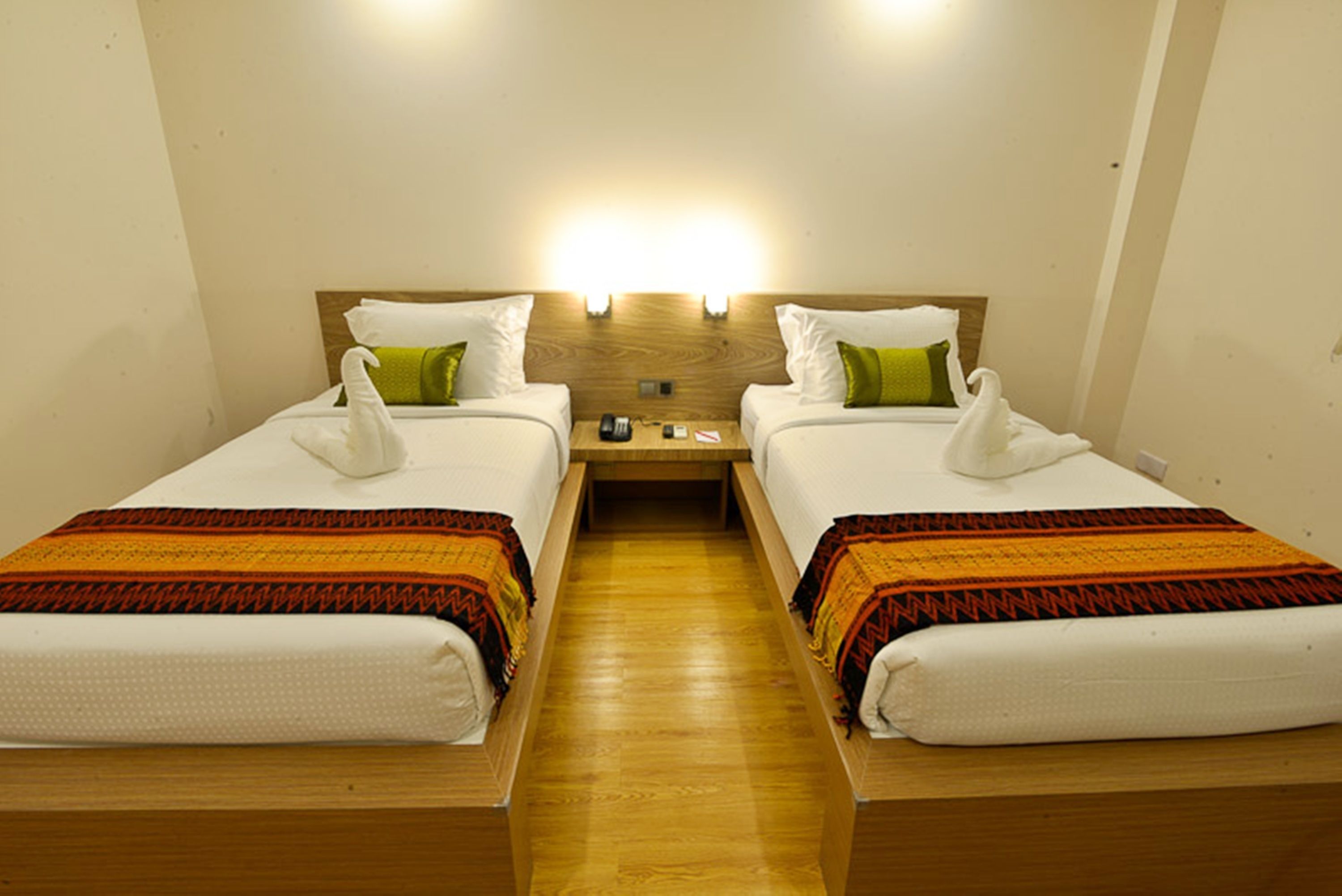 minibar, in-room safe, desk, rollaway beds