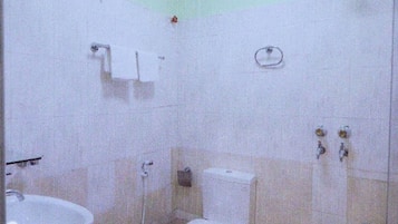 Bathroom | Shower, free toiletries, hair dryer, towels