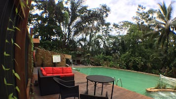 Piscine extérieure