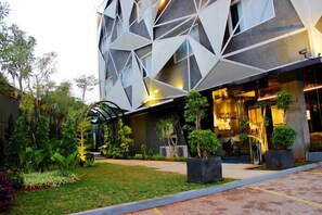 Exterior - Couleur Hotel Jakarta (Jakarta)