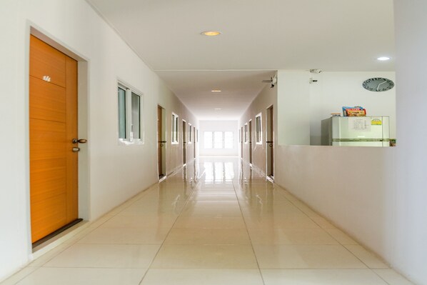 Hallway - Be My Guest (Ubon Ratchathani)