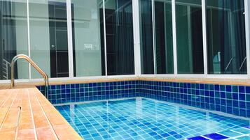 Indoor pool, outdoor pool