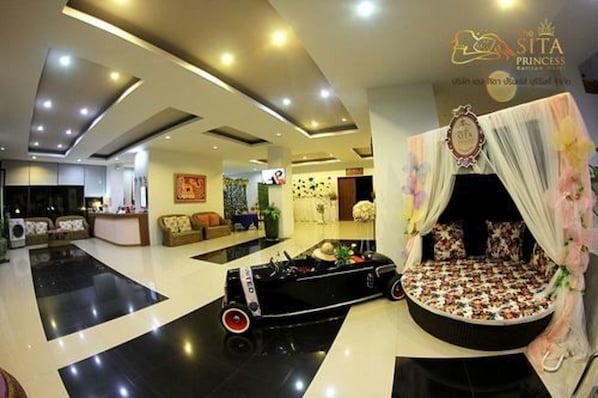 Hall