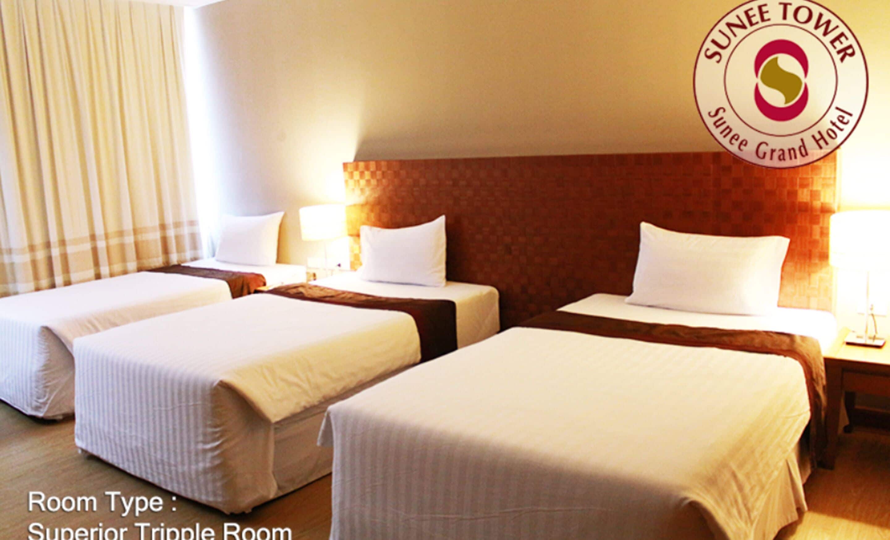 superior triple room | 1 bedroom, in-room safe, desk, rollaway beds