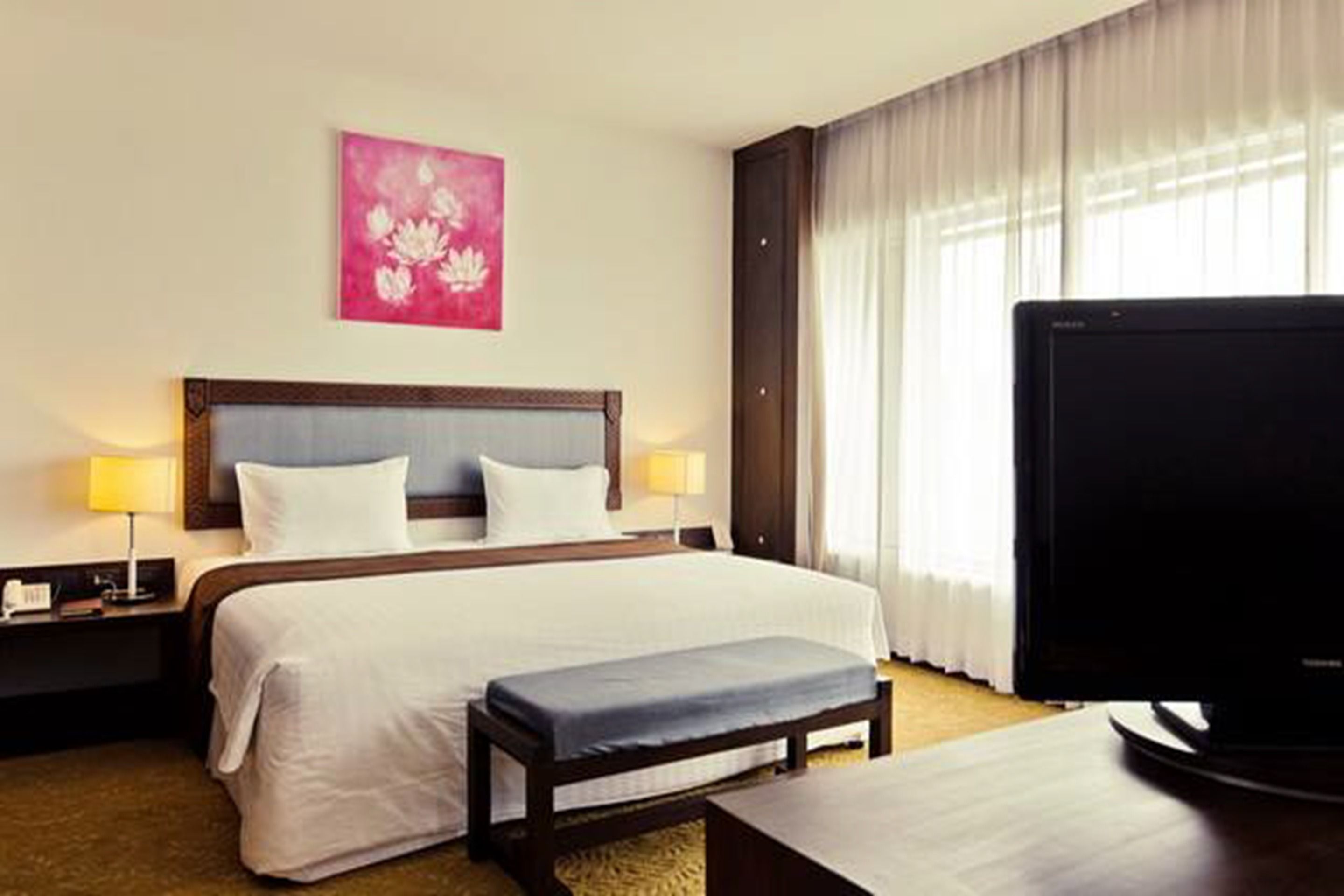 Standaard kamer | Een kluis op de kamer, een bureau, extra bedden (toeslag), gratis wifi