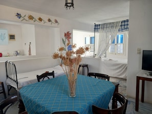 Family Apartment, Balcony, Sea View | Desk, soundproofing, iron/ironing board, rollaway beds