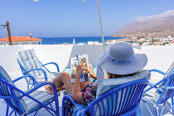 Departamento familiar, balcón, vista al mar | Terraza o patio