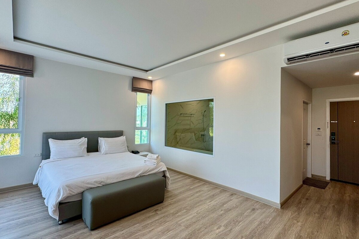 Honeymoon-Zimmer, 1 King-Bett, Parkblick | Minibar, Schreibtisch, kostenloses WLAN, Bettwäsche