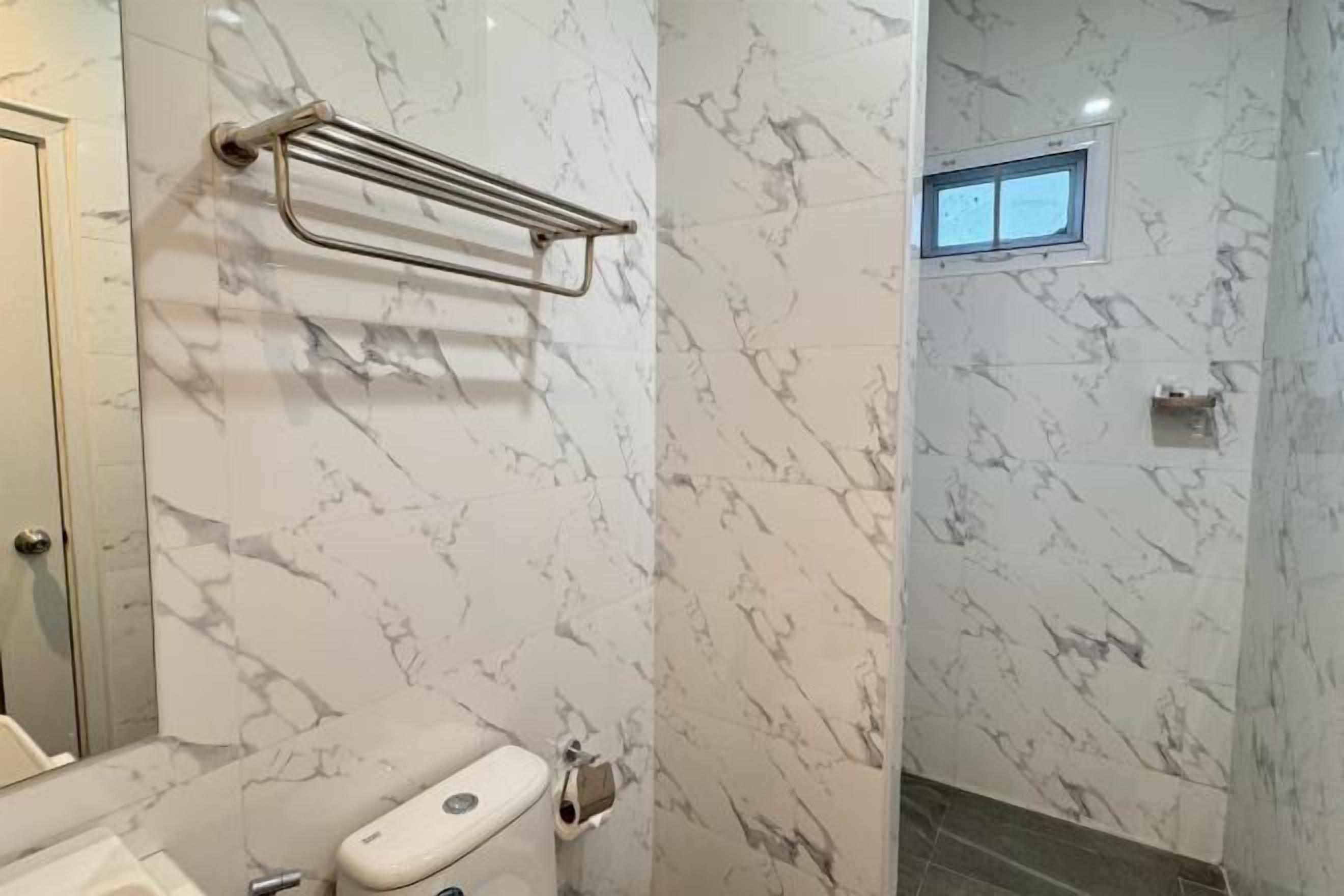 Bathroom | Shower, free toiletries, hair dryer, towels