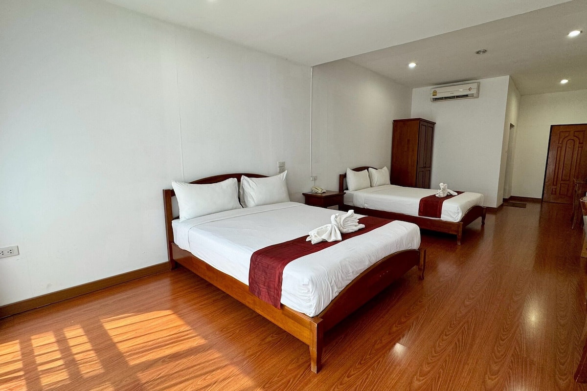 Superior Room, 2 Queen Beds | Minibar, desk, free WiFi, bed sheets