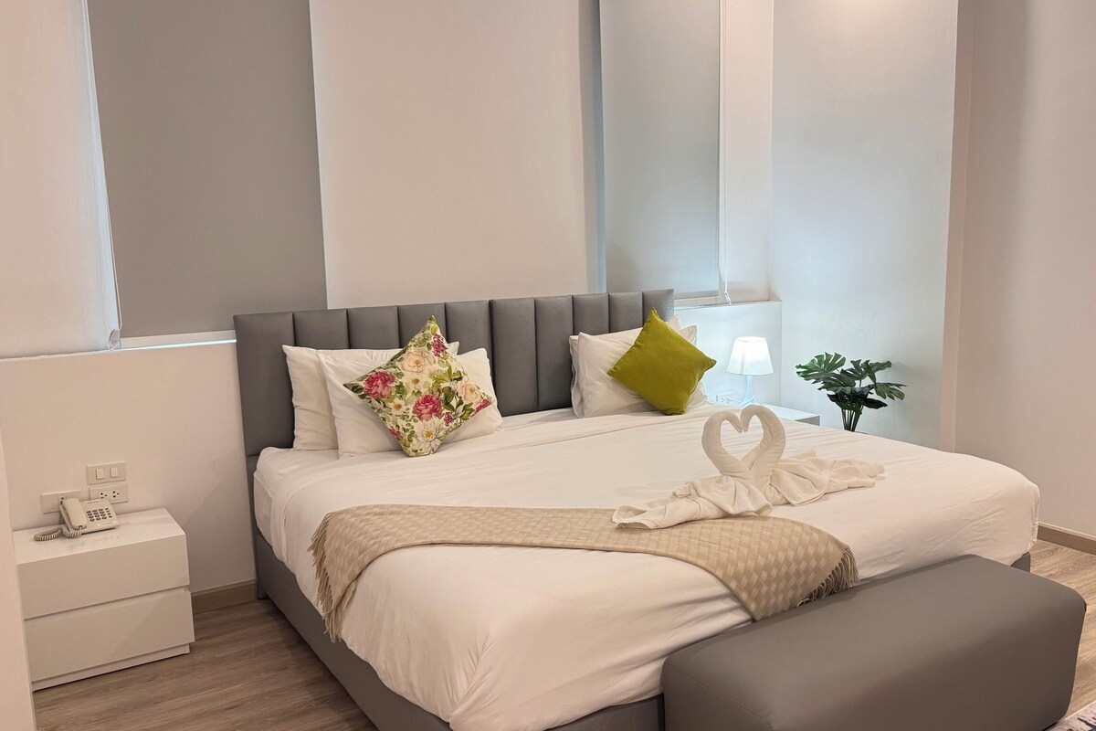 Habitación estándar, 1 cama King size | Minibar, escritorio, wifi gratis y ropa de cama 