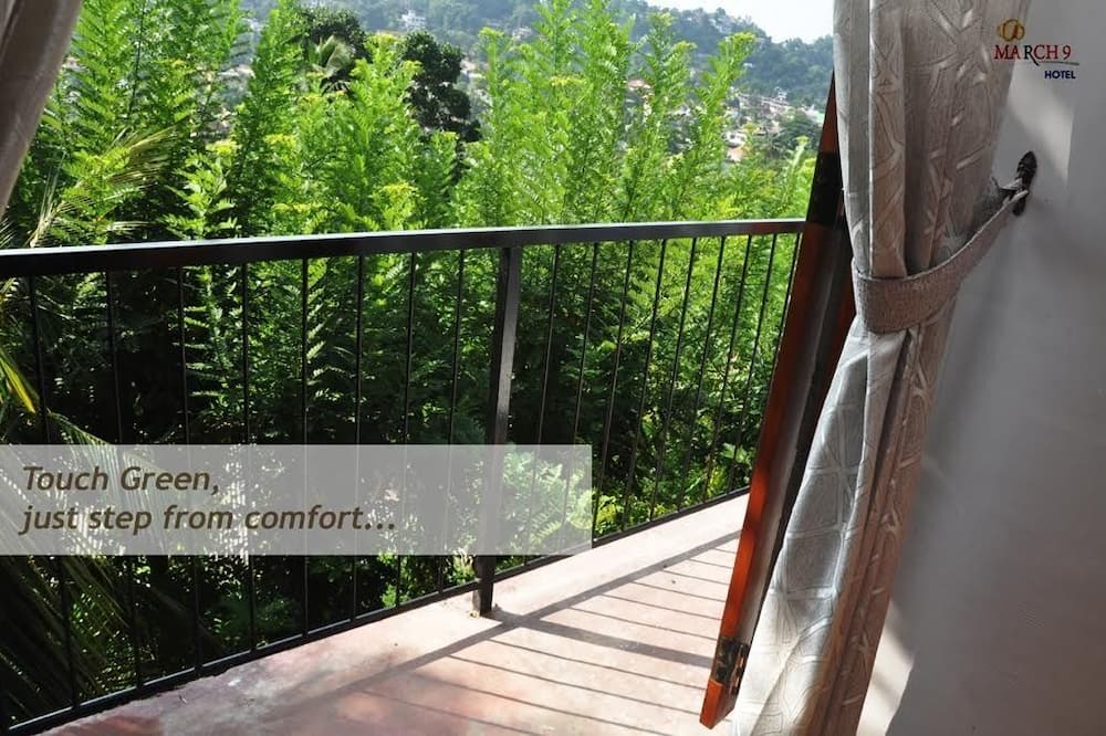 March 9 Hotel Kandy