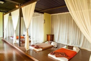 Aromatherapy - Sir James Resort (Muak Lek)