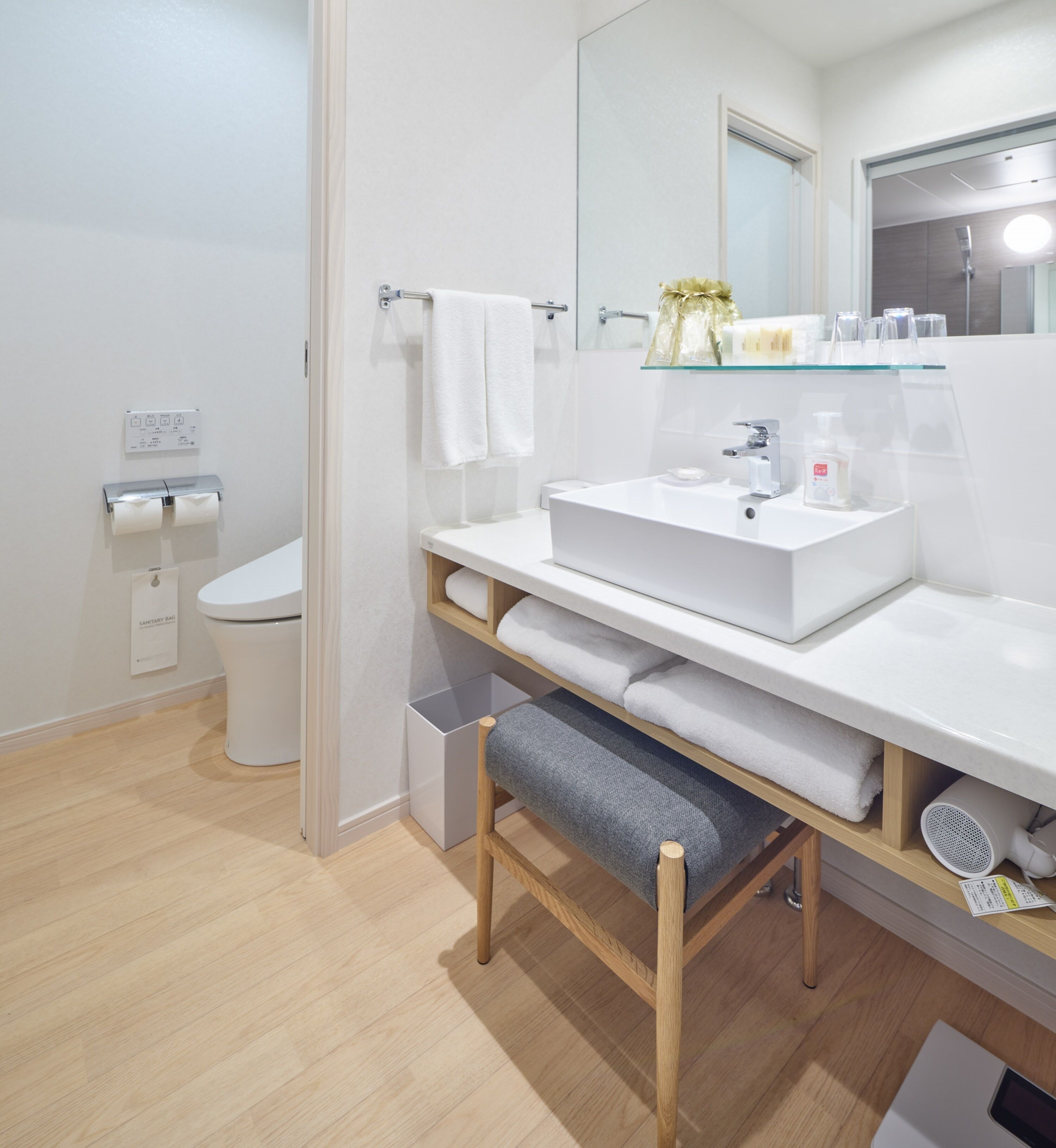 superior room, non smoking (small dog, casa blanca) | room amenity