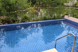 Seasonal outdoor pool