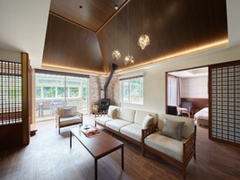Villa ejecutiva, 1 habitación, no fumadores (Glamping, Suite) | Escritorio, wifi gratis, ropa de cama