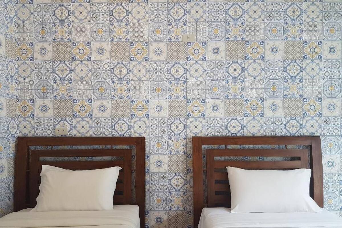 書桌、遮光布/窗簾