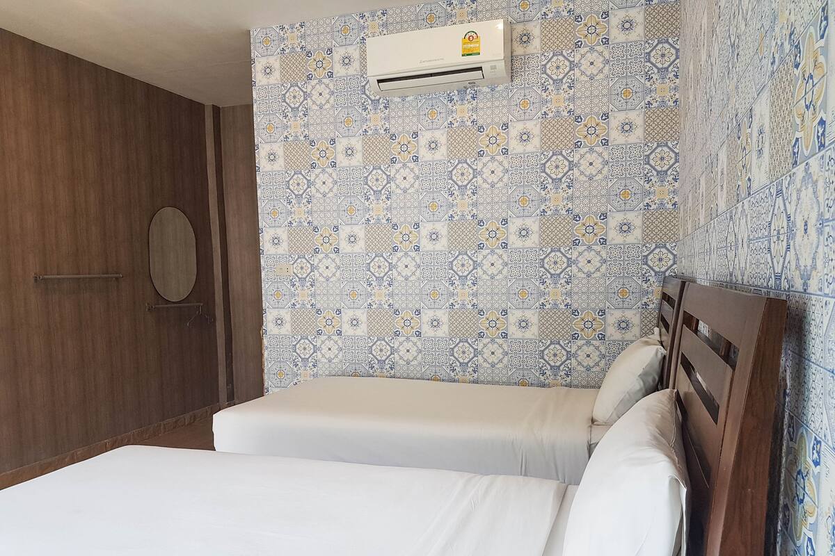 書桌、遮光布/窗簾