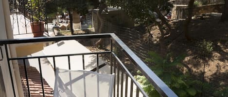 Classic Room, Balcony | Balcony