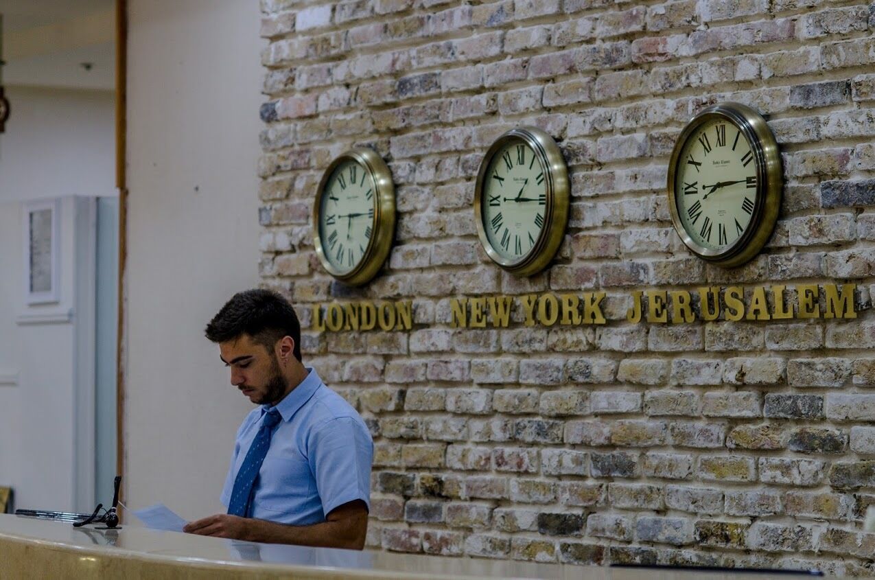 Photo - Royal Plaza Hotel