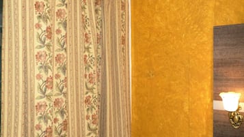 Double Room | Room amenity