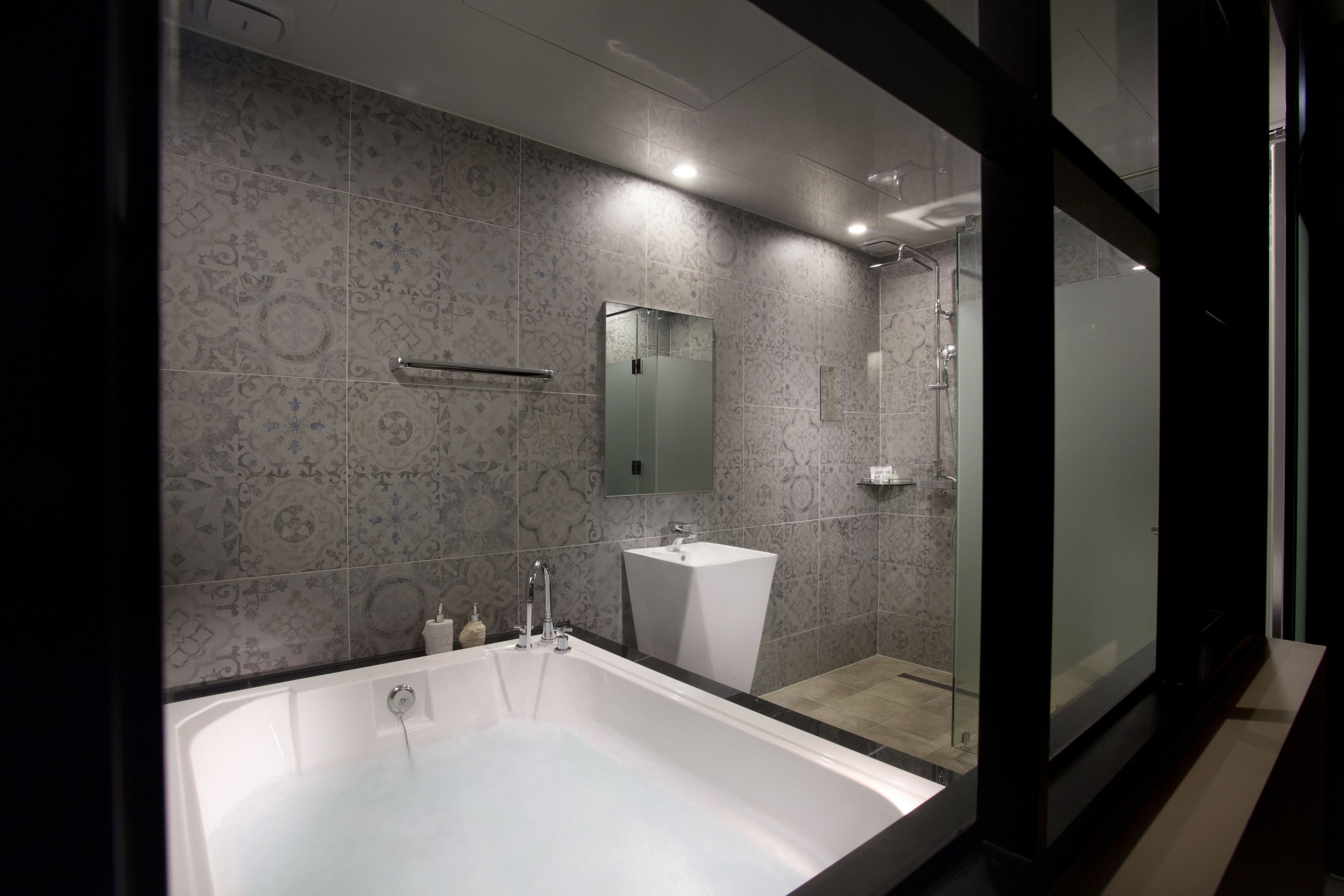 sienna suite | bathroom | hair dryer, bathrobes, slippers, bidet