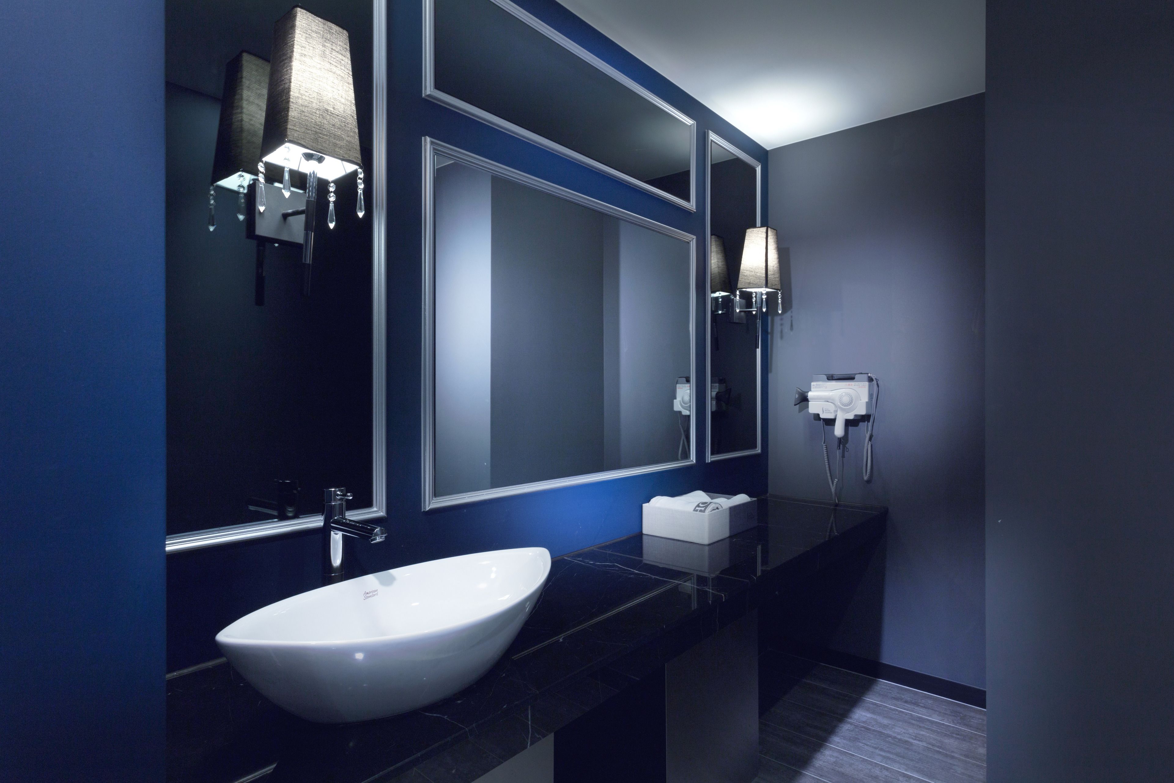 premium suite | 1 bedroom, minibar, in-room safe, individually decorated