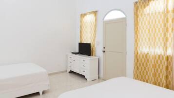 ๊ฐ์ค ๋ด ๊ธ๊ณ , ์ฑ
์, ๋ค๋ฆฌ๋ฏธ/๋ค๋ฆฌ๋ฏธํ, ์ ์์ฉ ์นจ๋