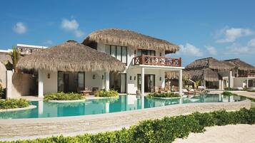 Preferred Club Bungalow Presidential Suite Ocean Front | Exterior