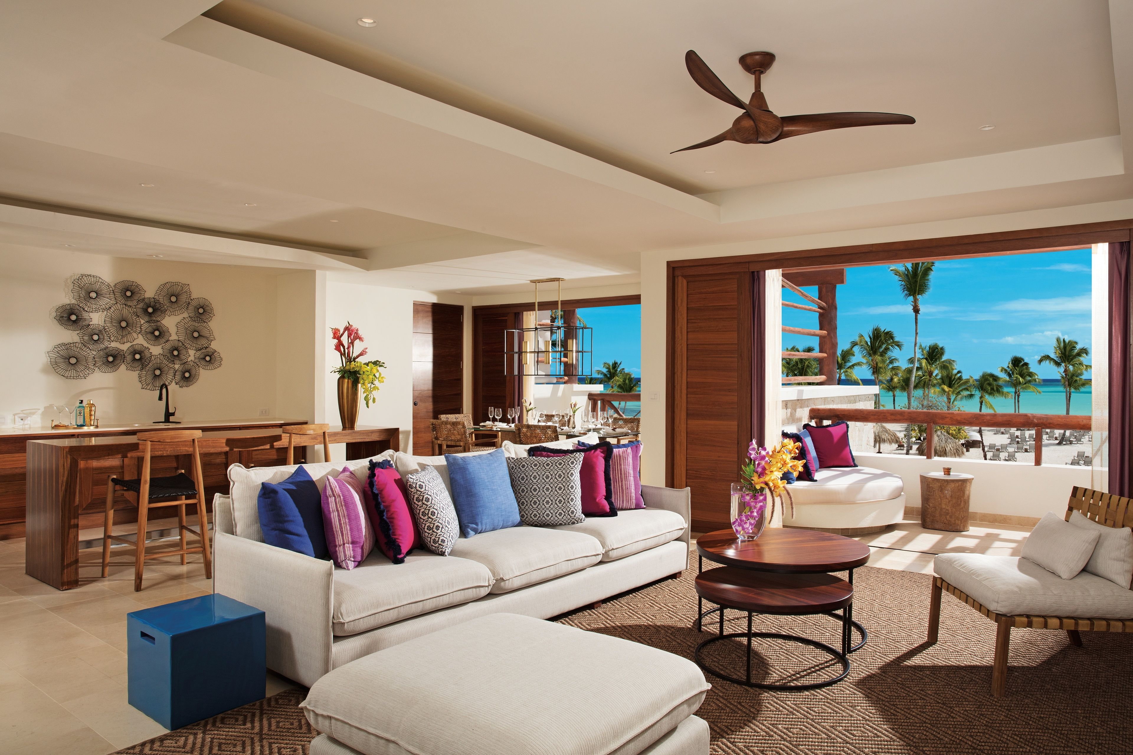 Preferred Club Presidential Suite | Living area | Flat-screen TV