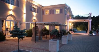 Riviera Resort Modlin Airport