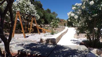 Children's play area - outdoor