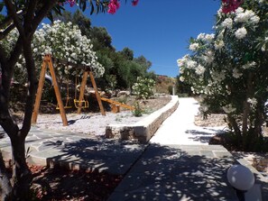 Children’s play area – outdoor - Anthemoessa Villas (Samos)