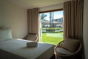 Bungalow Triplo | Minibar, in-room safe, free WiFi, bed sheets - Grand Oca Maragogi Resort - All inclusive (Maragogi)
