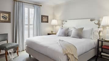 Kamar Deluks | Seprai katun Mesir, seprai premium, dan selimut bulu angsa