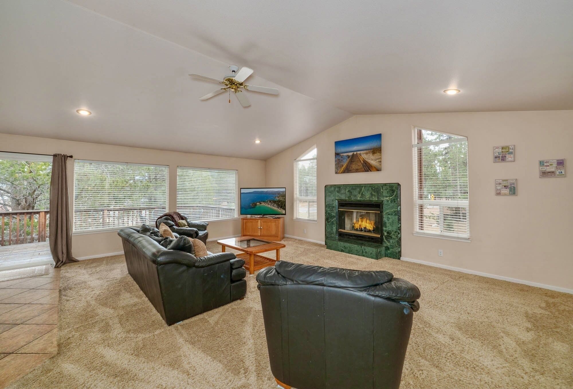 Casa, 4 quartos | Área de estar