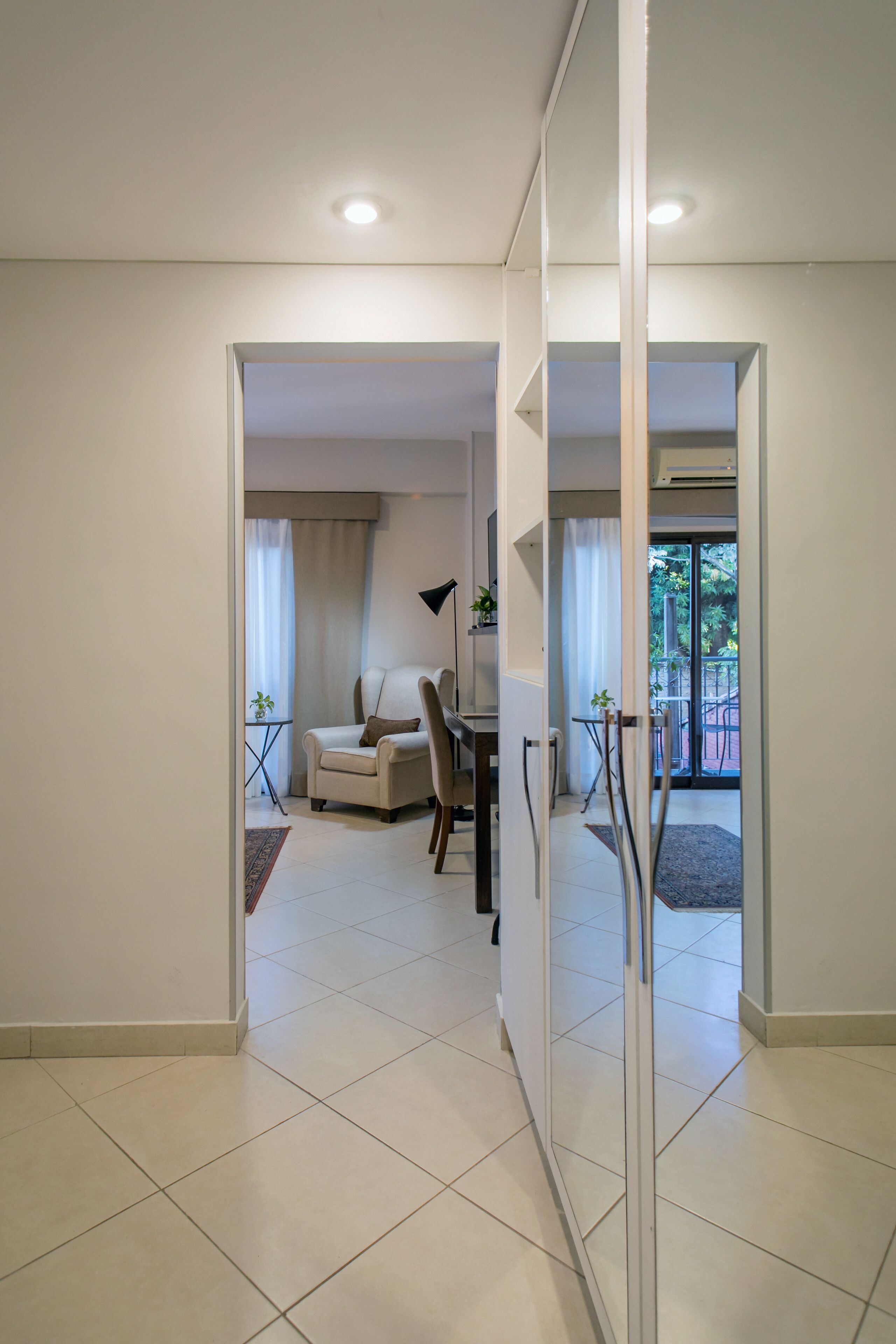 premium room, 1 king bed | 1 bedroom, premium bedding, free minibar items, in-room safe