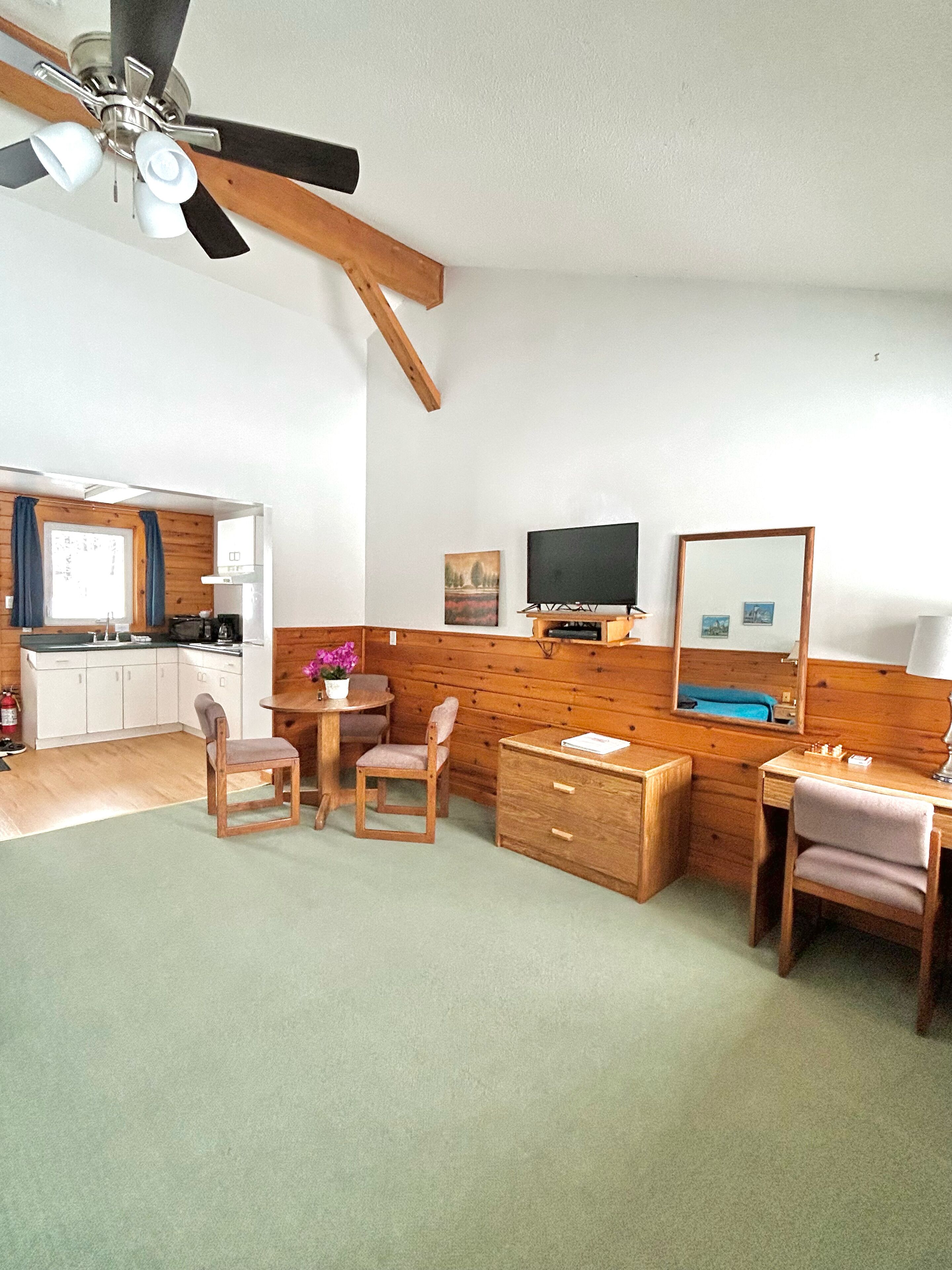 Een flatscreentelevisie