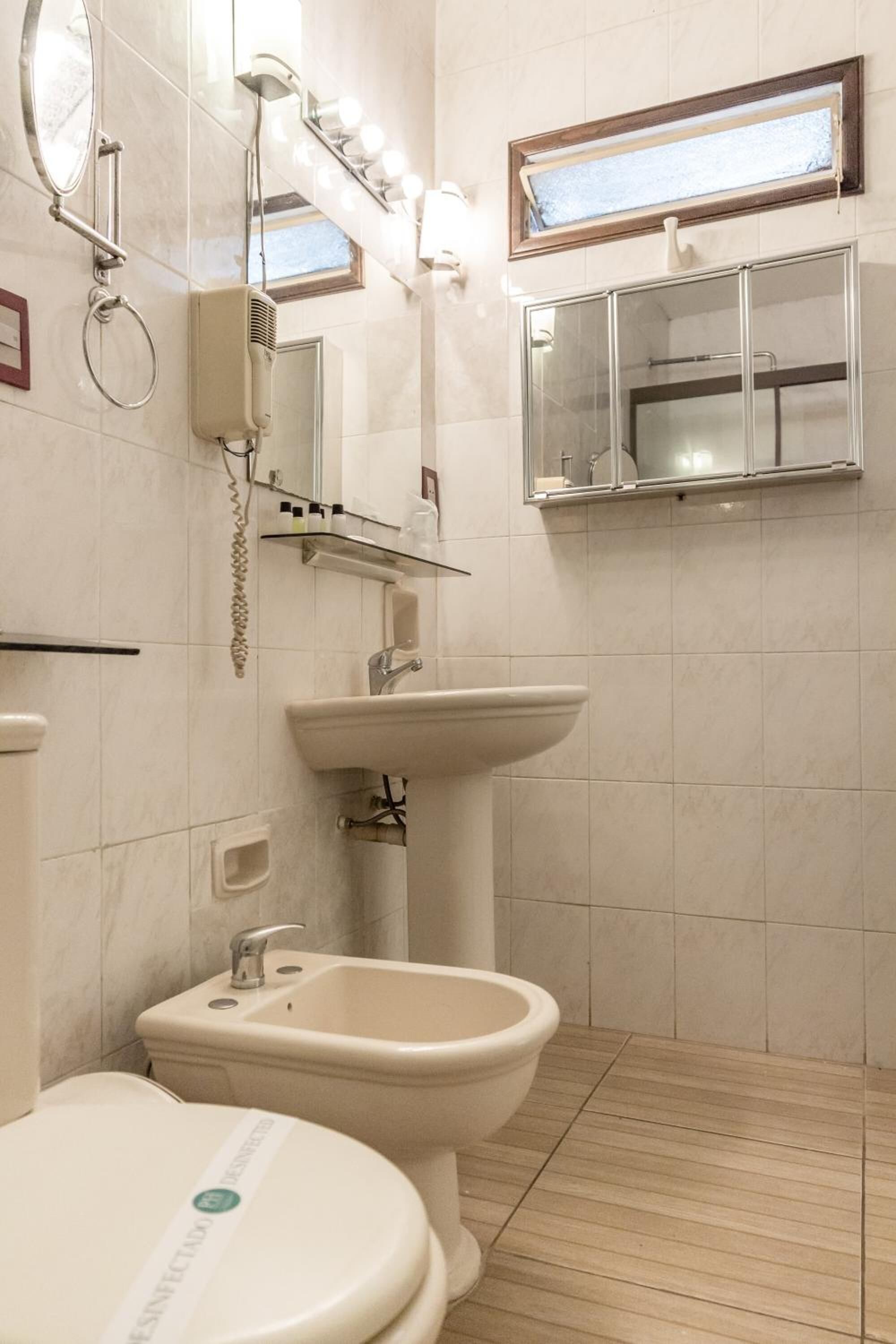 shower, rainfall showerhead, free toiletries, hair dryer