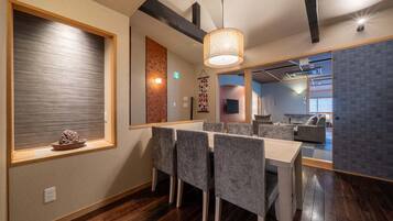 Restauration dans la chambre