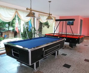 Game room - Tintyava Park Hotel (Varna)