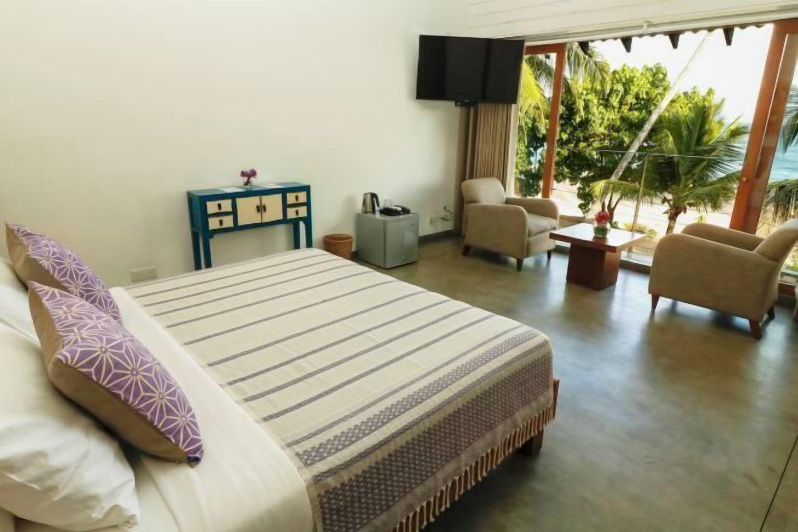 In-room safe, blackout curtains, soundproofing, iron/ironing board