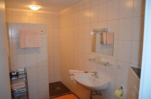 Double Room, Balcony | Bathroom