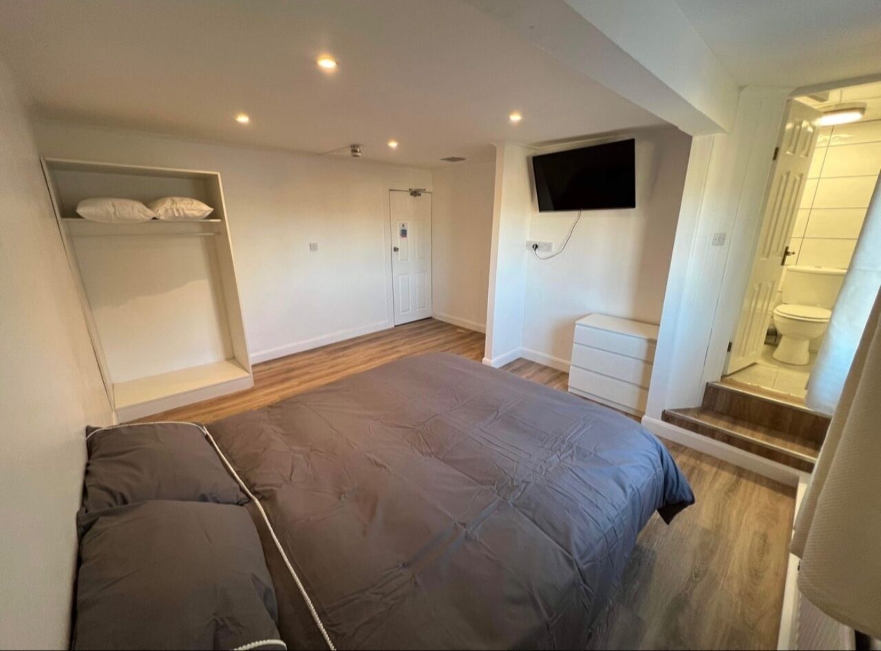 basic double room, ensuite | room amenity