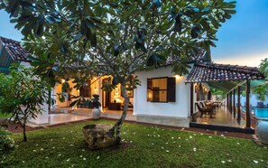 Front of property - Green Casa (Galle)